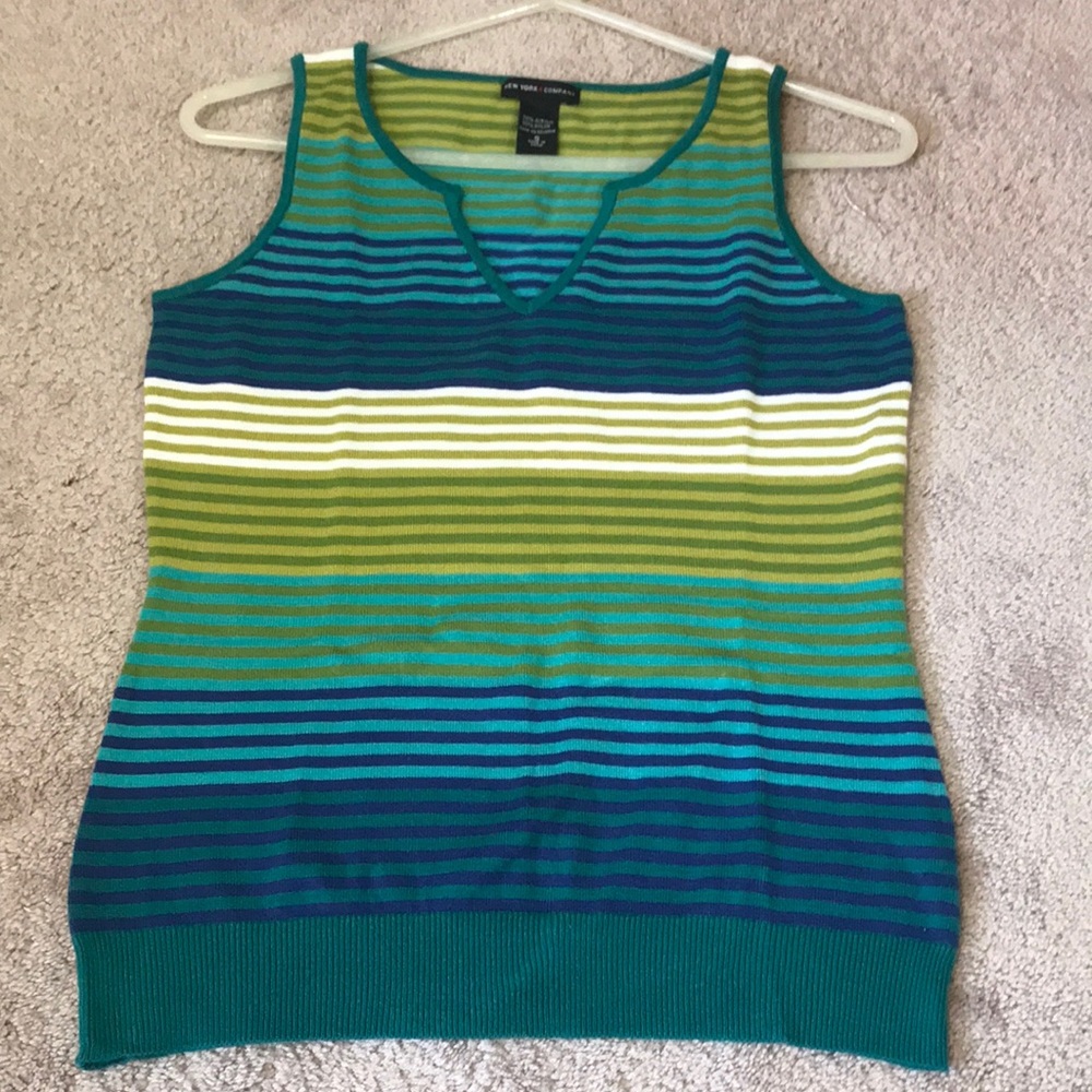 Sleeveless sweater